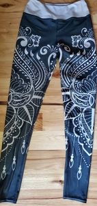 Refinni brand leggings